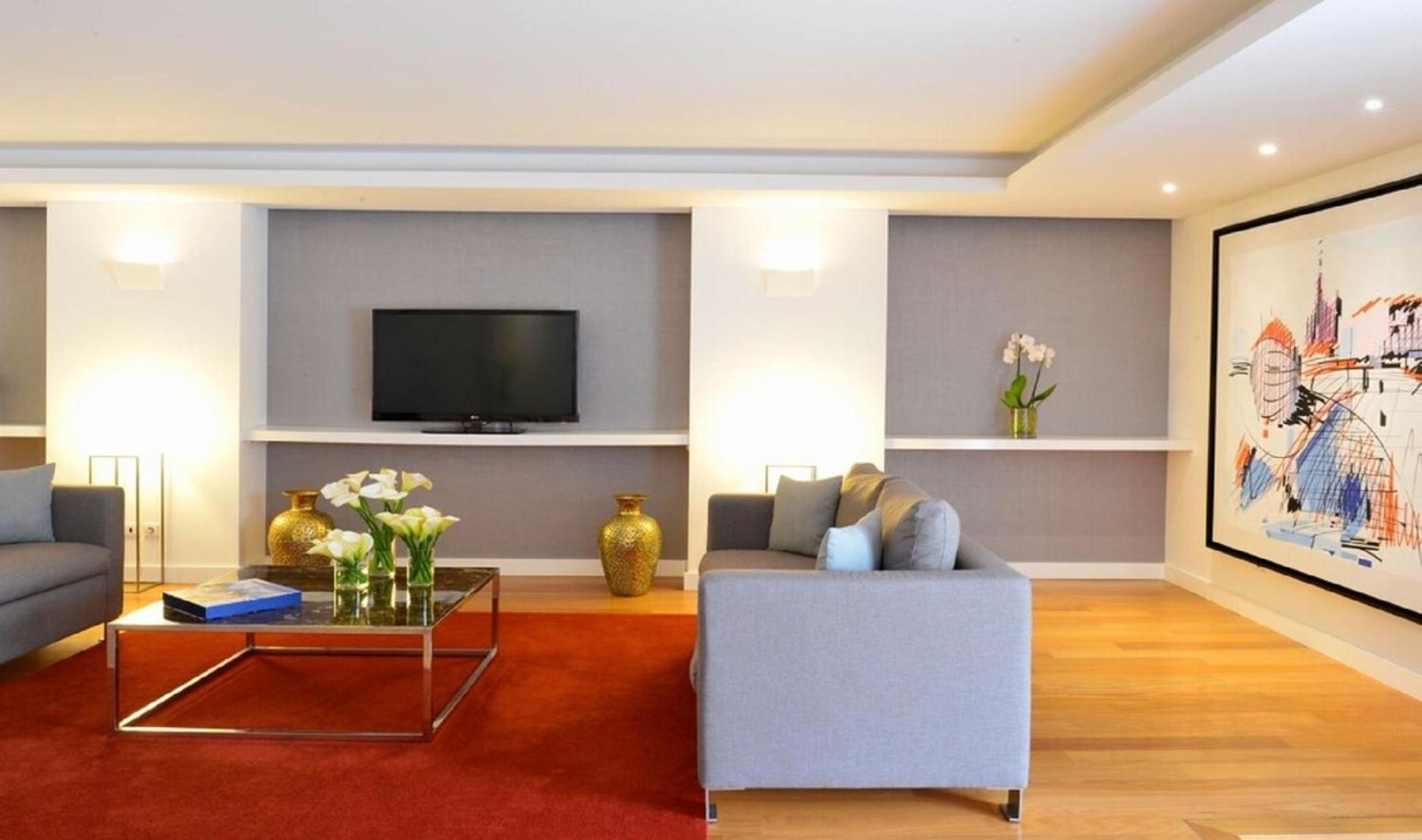 Pestana Cidadela Cascais - Pousada & Art District Εξωτερικό φωτογραφία A living room at the Mandarin Oriental, Munich